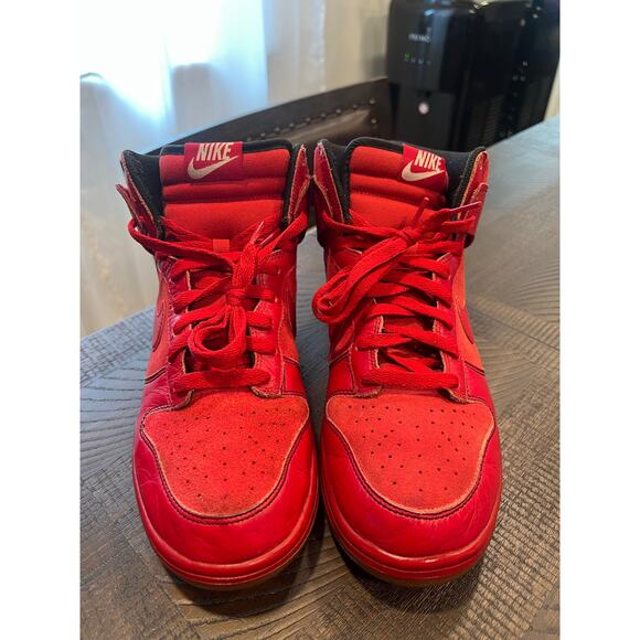 Nike Dunk High Be True To Your Street main image 9